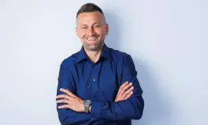 Jak zrobić zdjęcie do CV telefonem, aby wyglądało profesjonalnie
