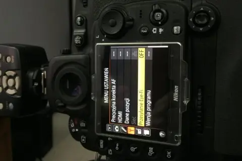 Jak bez problemu zgrać zdjęcia z aparatu Nikon na komputer – prosty sposób