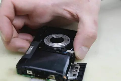 Jak naprawić błąd obiektywu Nikon bez kosztownej wizyty w serwisie