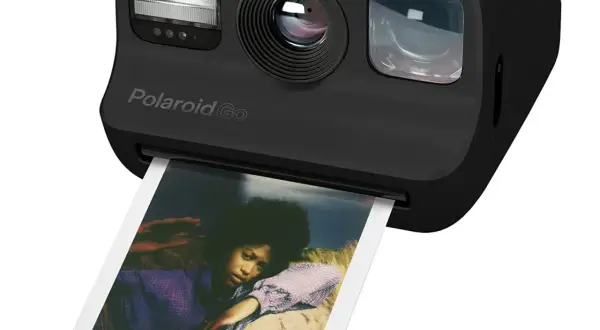 Aparat jak Polaroid: Rewolucyjna alternatywa dla klasycznej fotografii instant